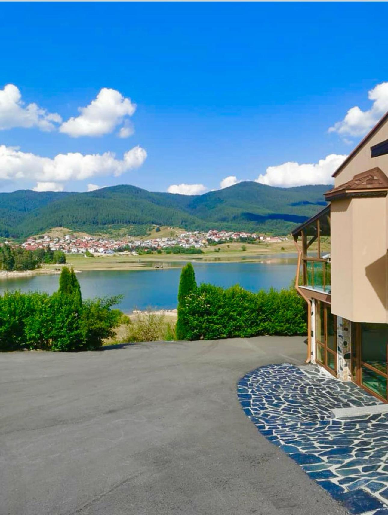 Vip Complex Hotell Sarnitsa Eksteriør bilde