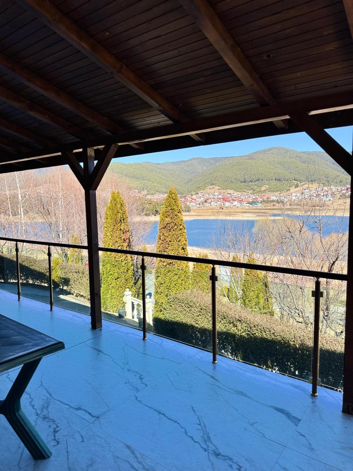 Vip Complex Hotell Sarnitsa Eksteriør bilde